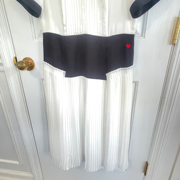 Dear Drew by Drew Barrymore Elizabeth Street Short Sleeve Pleated Dress SZ 6 - Picture 4 of 11